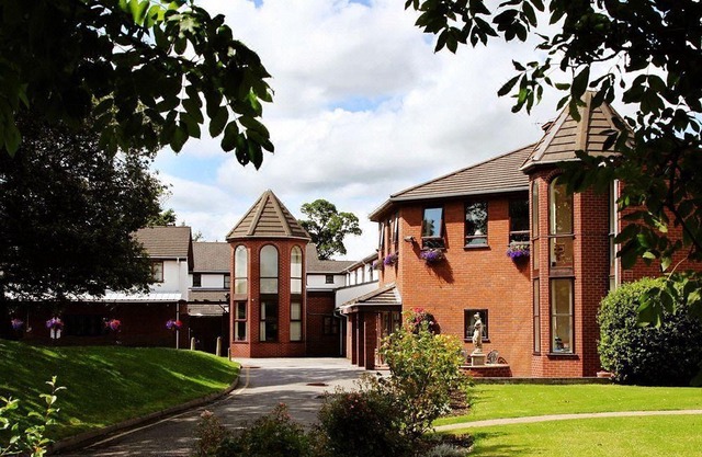 Beaufort Park Hotel