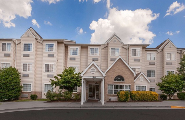 Microtel Inn Suite by Wyndham BWI Airport