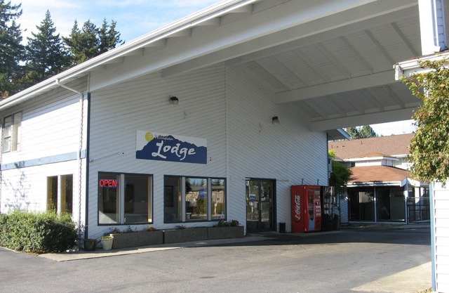 Bellingham Lodge