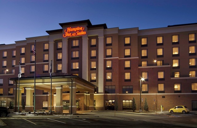 Hampton Inn & Suites Denver Airport / Gateway Park