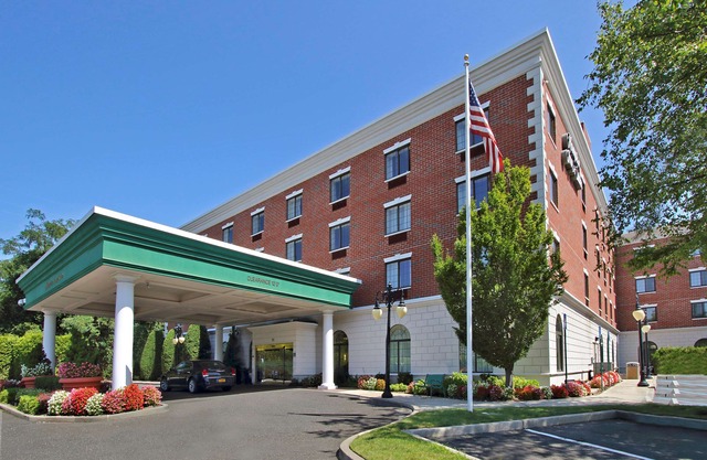 Hampton Inn & Suites By Hilton - Rockville Centre