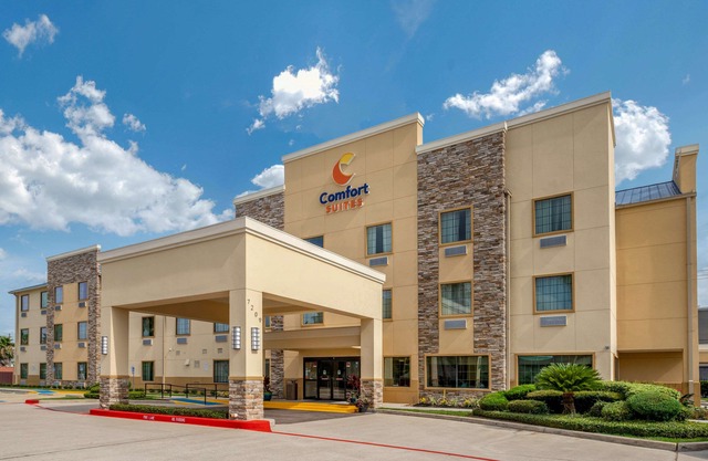 Comfort Inn Suites Southwest Freeway At Westpark 