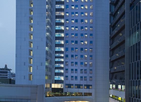 Aloft Jakarta Wahid Hasyim