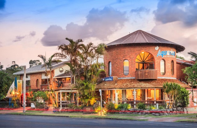 Aquarius Backpacker Resort