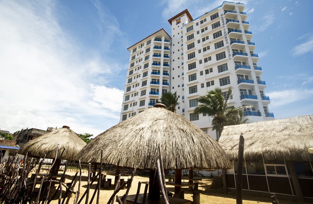 Global Towers Hotel & Apartments Colombo
