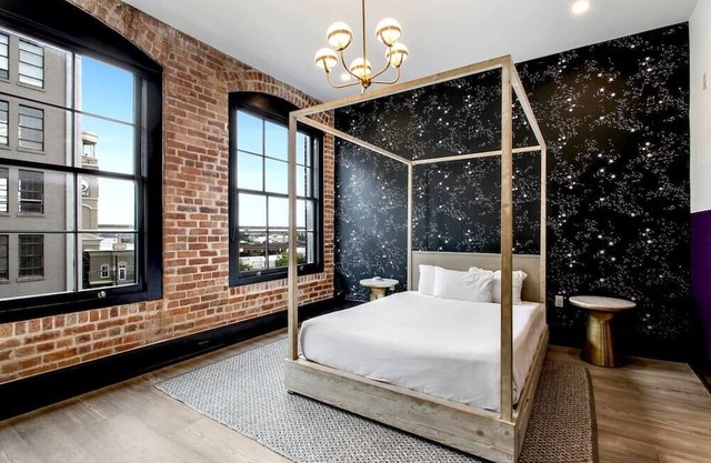 Roami at The Brandywine |Rooftop Pool |4 Bed Combo