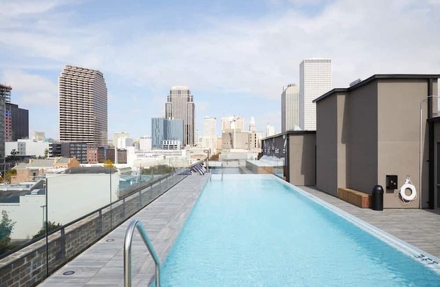 Roami at The Brandywine | Pool | 3 Bed Penthouse