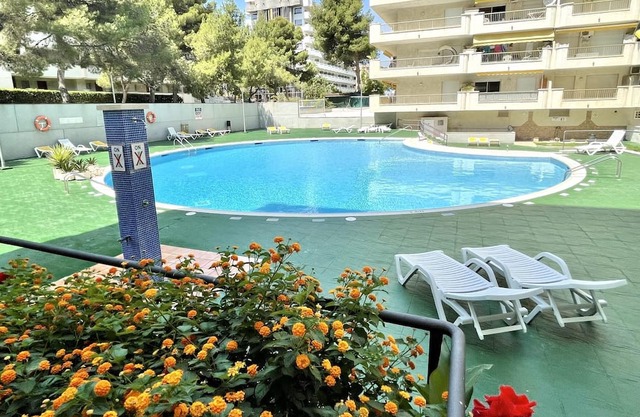 APARTBEACH ATALAYA MAR AIR CONDITIONING AND SWIMMING POOL NEXT TO THE BEACH