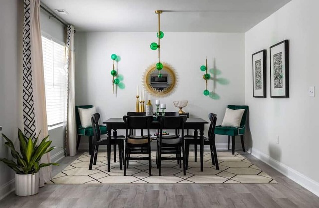 Gorgeous 4BR *Brand New Home* 4min to Market & HPU