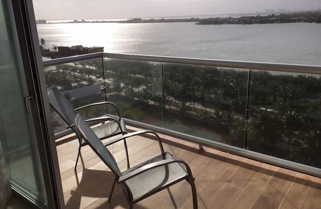 Spectacular Sea & City View, Beachfront Hotel Zone