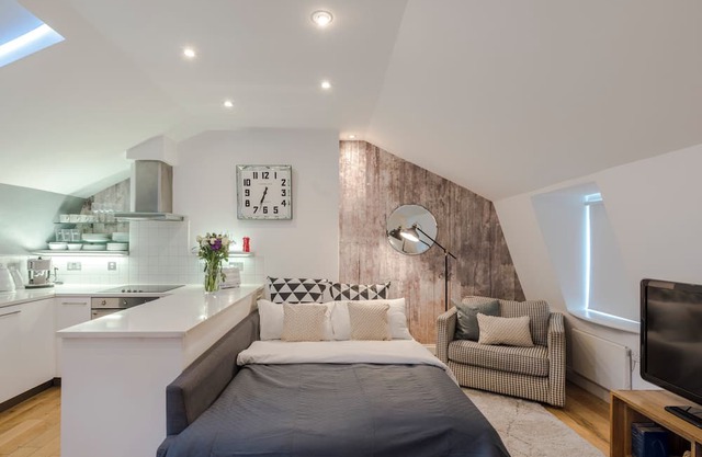 Central Kings Cross Penthouse