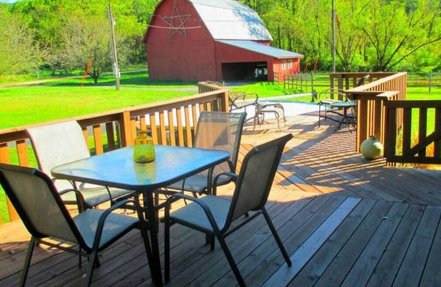 Village Creek Lodge - w/ hot tub