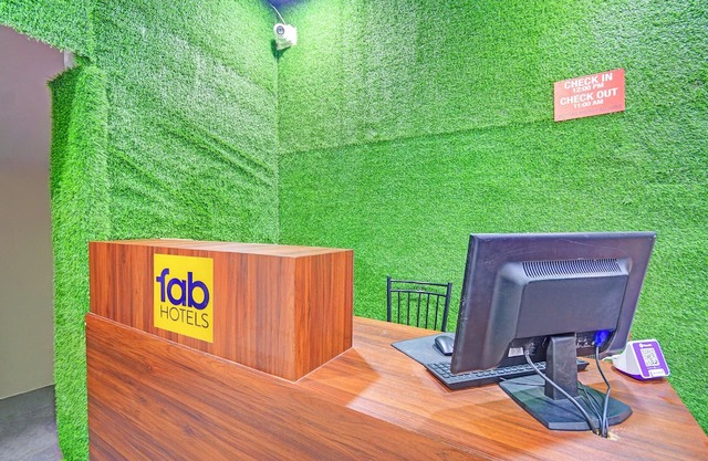 Fabhotel Cube