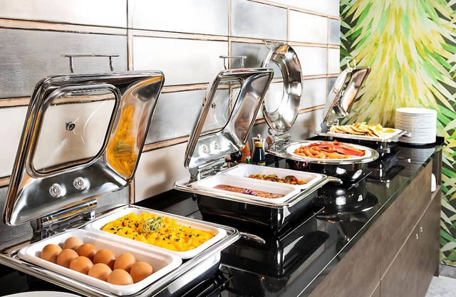 SHASTE CITY HOTEL