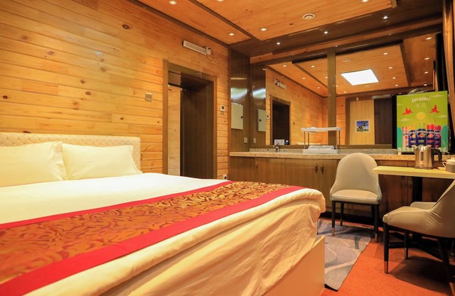 50100 Hotel