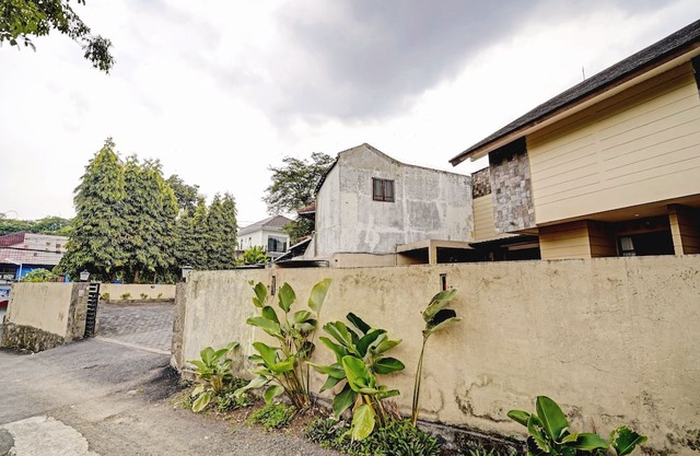 OYO 90293 Guest House Cigadung 9a