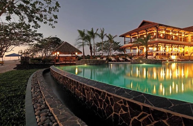 High-End Luxury Villa at Golondrinas – Beach, Golf, Lifestyle!