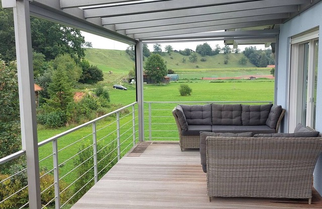 Apartment approx. 80m2 + 30m2 balcony in Schongau with charging station for e-car 11 KW