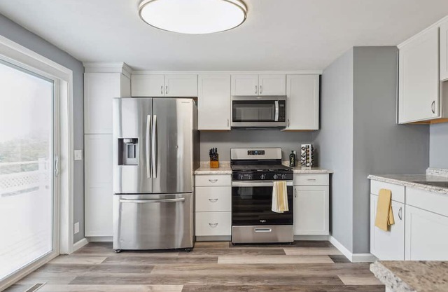Central Omaha Gem Nearby Zoo, Downtown, Airport 4 Bedroom Home by RedAwning