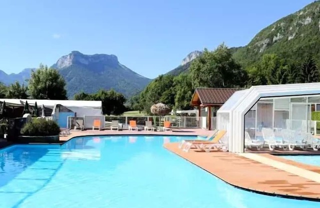 Camping Les Fontaines* - Lodge Kenya 3 rooms 5 people