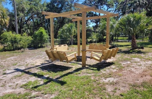 Suwannee Hill