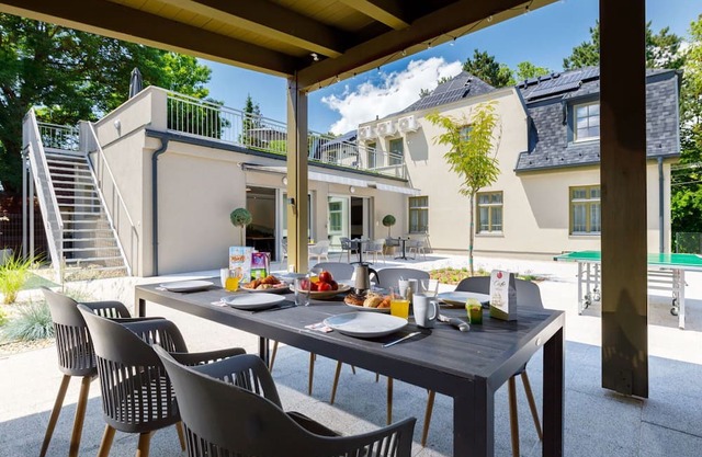 Beautiful apartment for 4 guests with A/C, WIFI, TV, patio and parking