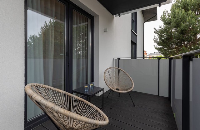 Deep Blue Apartment in Mielno by Renters