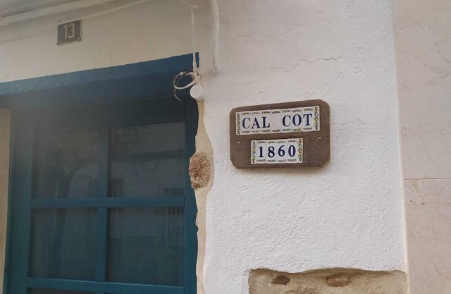 CAL COT Mar y Montaña