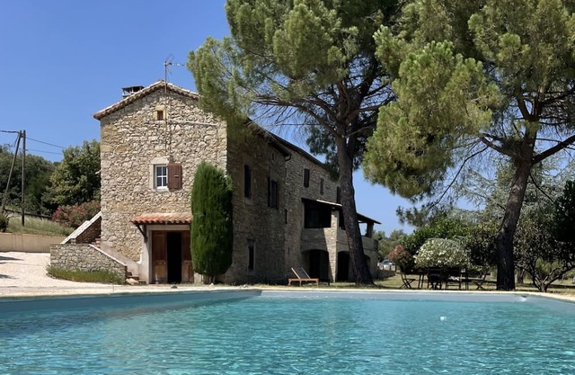 Mas de Rofa: La Palmeraie, mas Authentique Avec Piscine et Grand Jardin Arboré