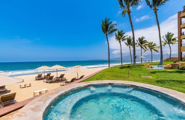 Villa La Estancia NV by Villa TS Rentals