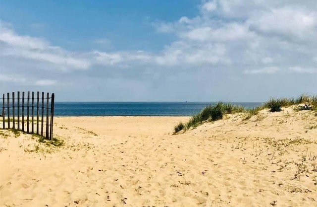 Little Bay Hideaway - 5 (Monthly Rentals Available)