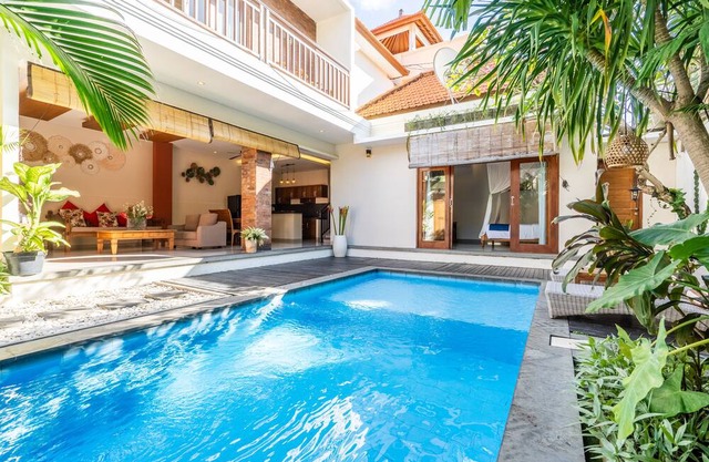 Red Lotus Villa by Hombali