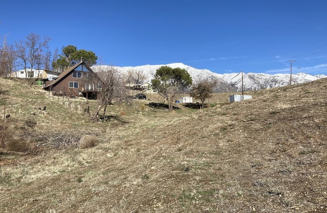 Modern A-frame on 1 acre with RV parking