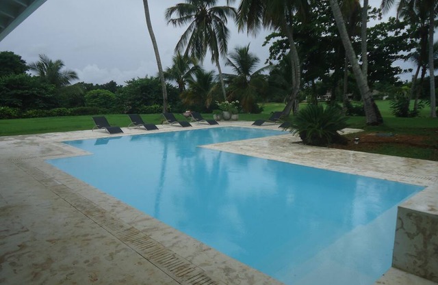 VILLA CHIARA with pool 4 rooms area La Cereza Casa de Campo
