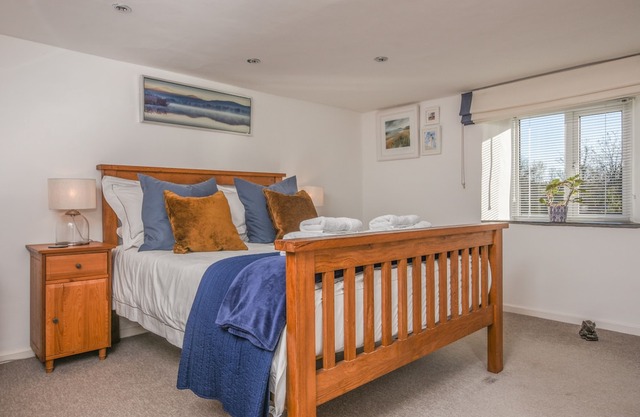 Cardwen Farmhouse, LOOE