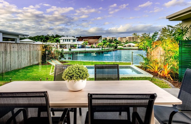 STUNNING NEW VILLA ON BLUE LAGOON WITH PLUNGE POOL