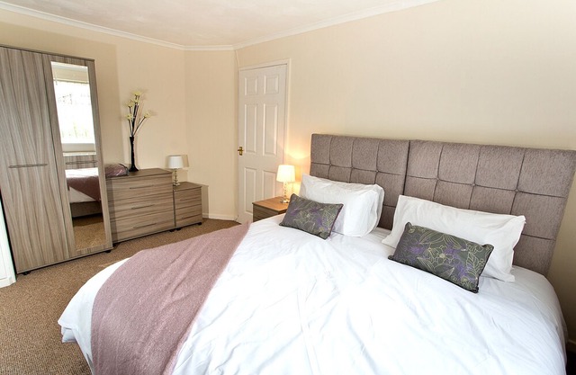Ripley Peak District Gateway - Your Home From Home In Derbyshire
