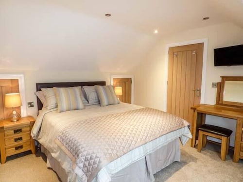 Manor Barn, FULFORD