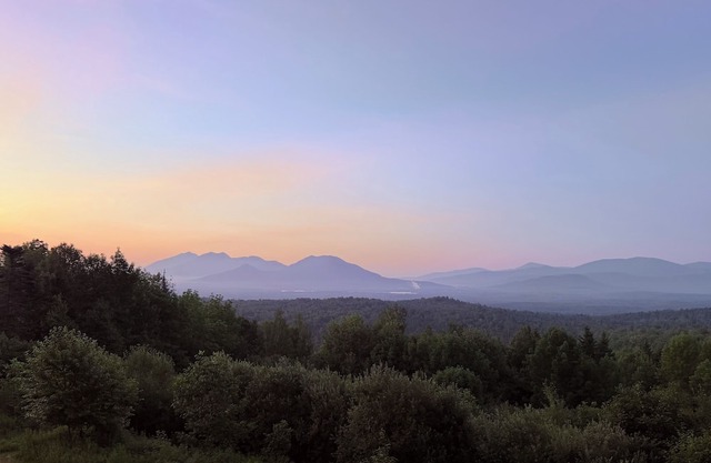 Mountain Escape with Sauna and Breathtaking Views – 18 Mins to Sugarloaf