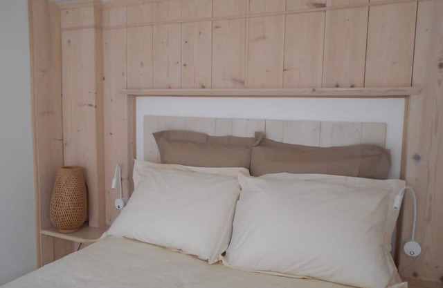 Suite cabanes & Roulottes du Potager - An unusual stay in the heart of the vegetable garden :