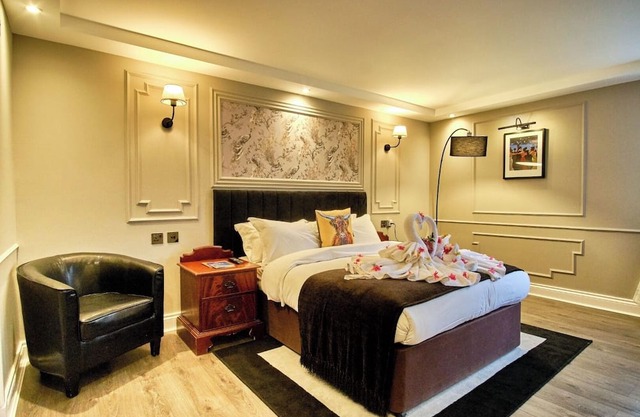 Serene Highland Stay + Breakfast, Games & Gardens by Loch Lomond Park Trails