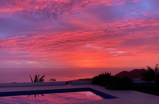 Atlantic Sunset - adults only