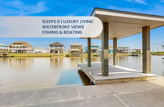 Laguna Beach 2BR | Waterfront Views, Two Living Areas & Grill