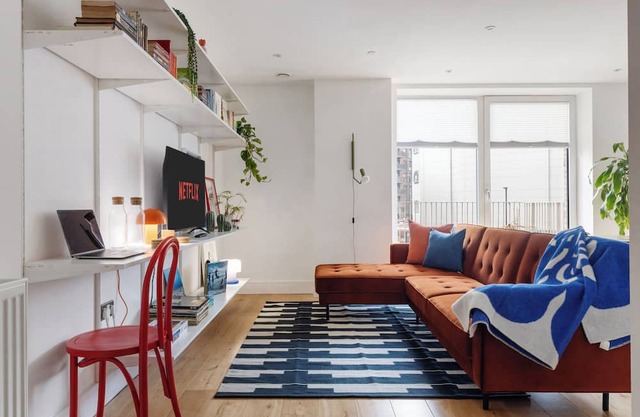 Luxury Apartment - 5 Mins to Canary Wharf & Excel