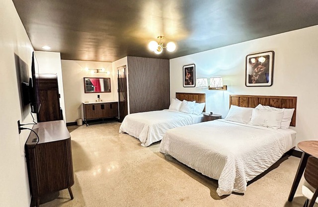 Boutique Motel with cozy nature inspired mid century design