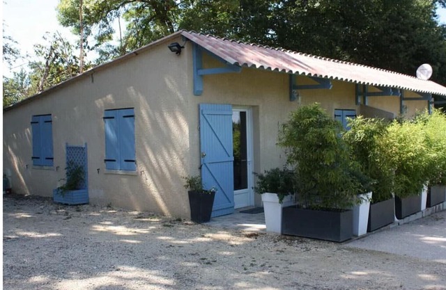 Gîte 'Gite Iago' with Private Terrace, Shared Garden and Wi-Fi
