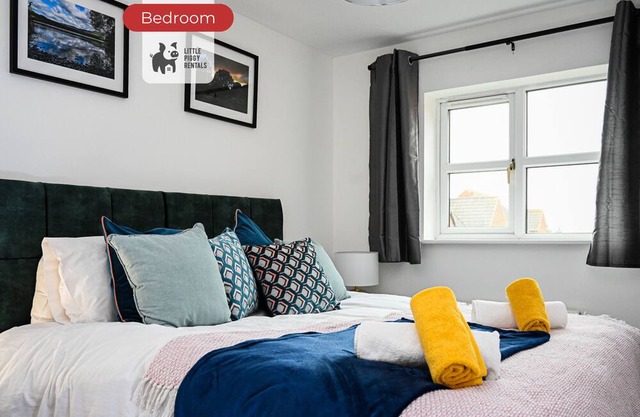 Quirky 4BR Home by the Army Base