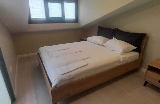 Modern Flat #5
