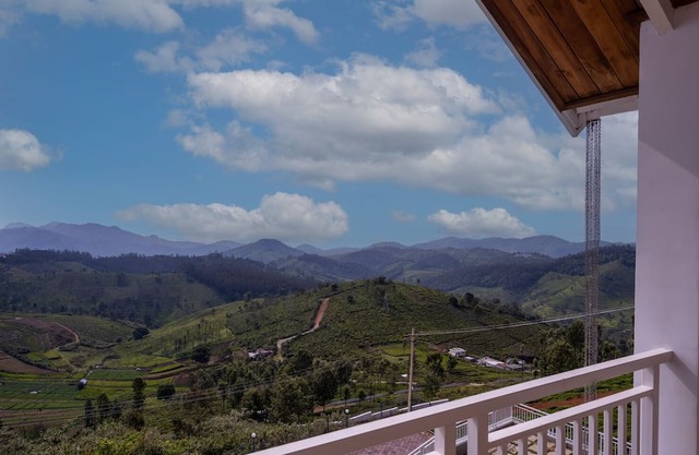 Petals Luxury Homestay