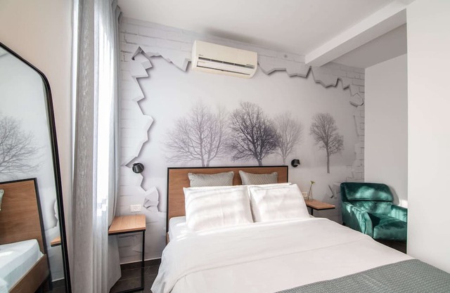Chic Urban Hotel on Stunning Montefiore Street